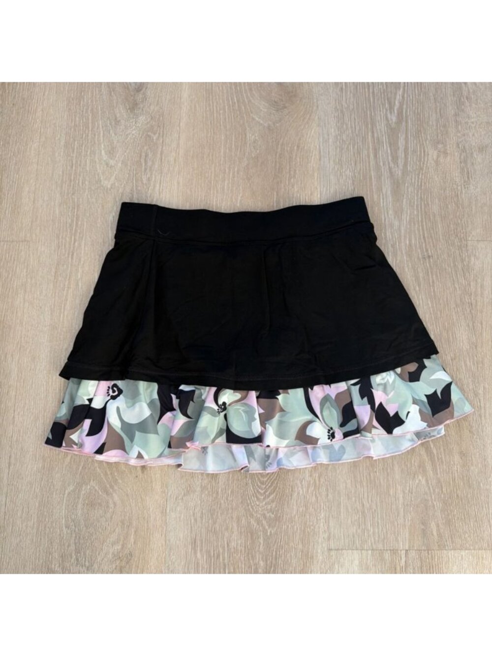 Sofibella Women's Skort Tennis Pickleball Golf Black Camo Size M (Y11)